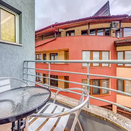 Elit